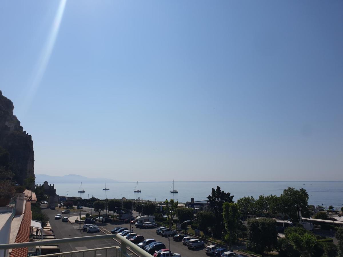 Reale Apartments Terracina Exterior photo